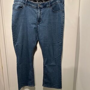 Lee Women's Blue Mid Rise Bootcut Jeans